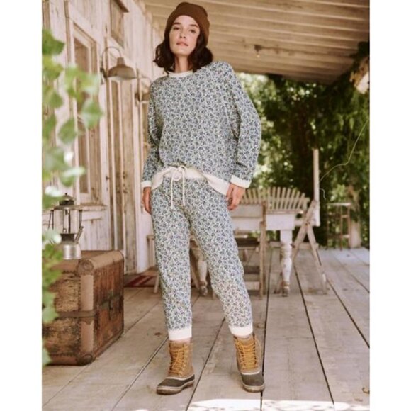 💕THE GREAT💕 The Cropped Sweatpant ~ Cream Field Floral Size 1 Small NWT - Picture 1 of 16